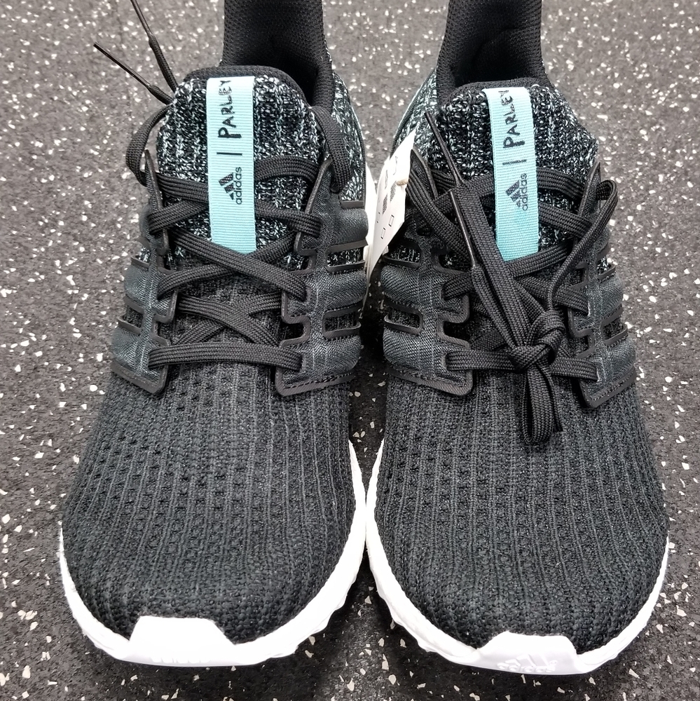 ADIDAS Ultra Boost "Parley" Training Shoes sz 9 - Picture 3 of 4